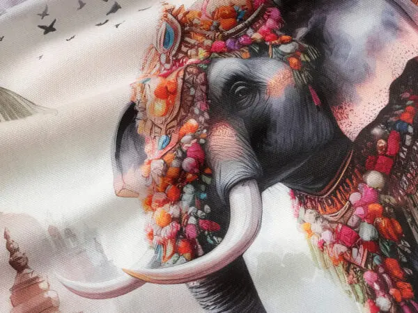 Dekorační povlak na polštář slon značky Škodák.