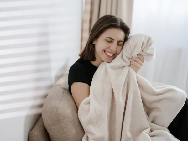 Luxusní deka Mikro LUX béžová 150x200 cm