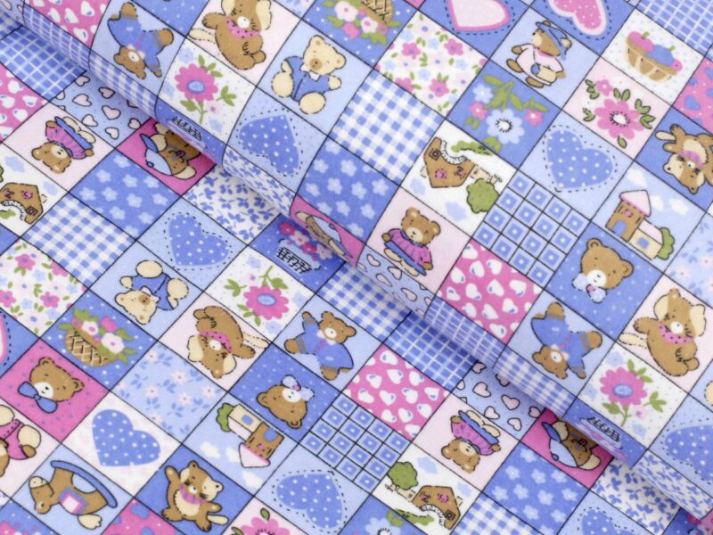 Flanelová látka medvídci patchwork metráž značky Škodák.