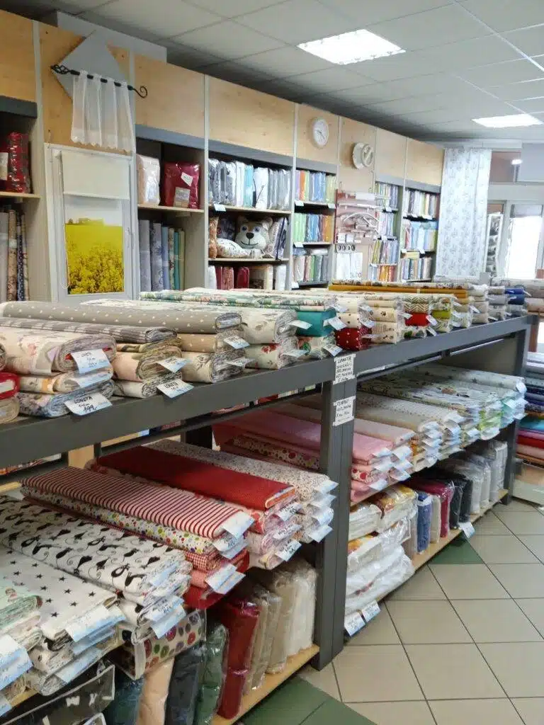 Kamenná prodejna Bytového textilu Škodák Otrokovice