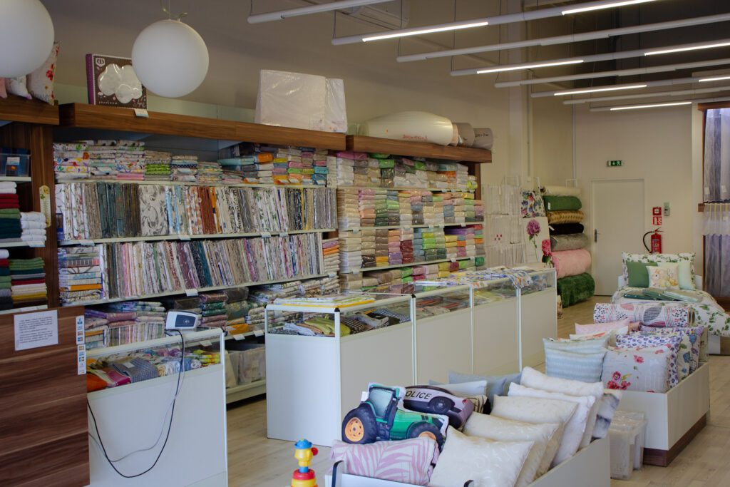 Kamenná Prodejna Bytový Textil Škodák Ivančice 3