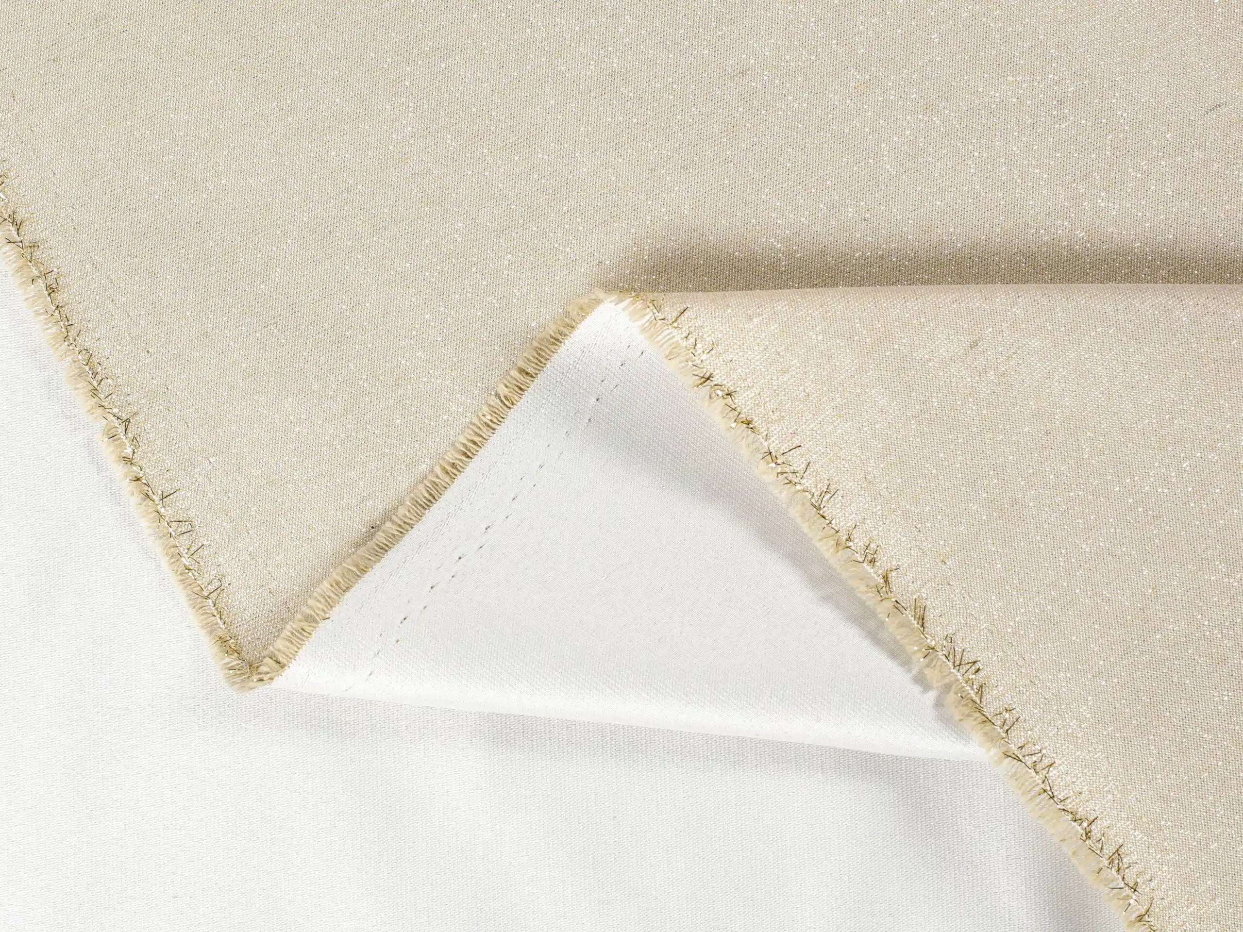 Jednobarevná Loneta zlatá metráž Škodák