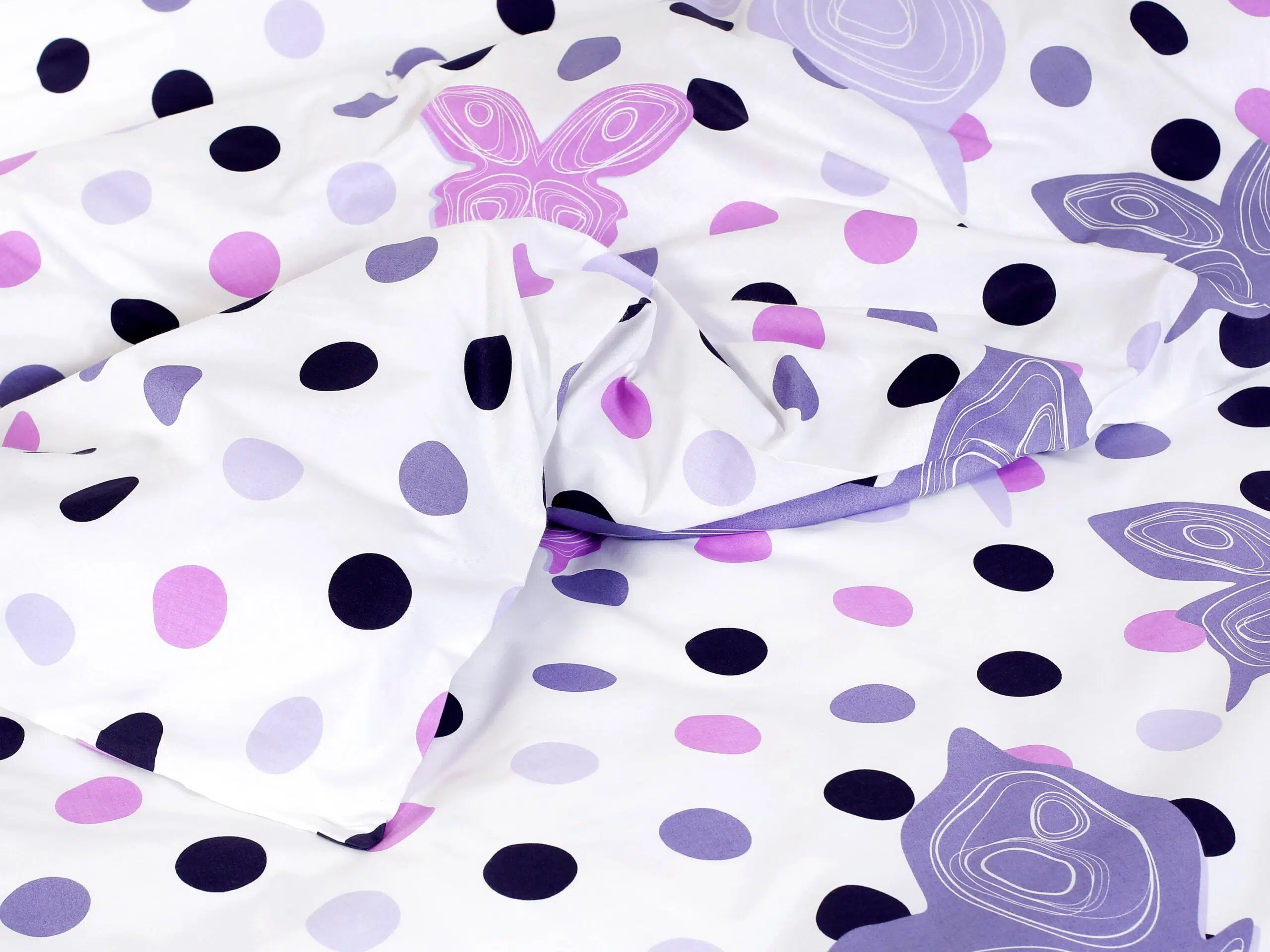 Bavlněné povlečení fialoví motýli s puntíky značky Škodák