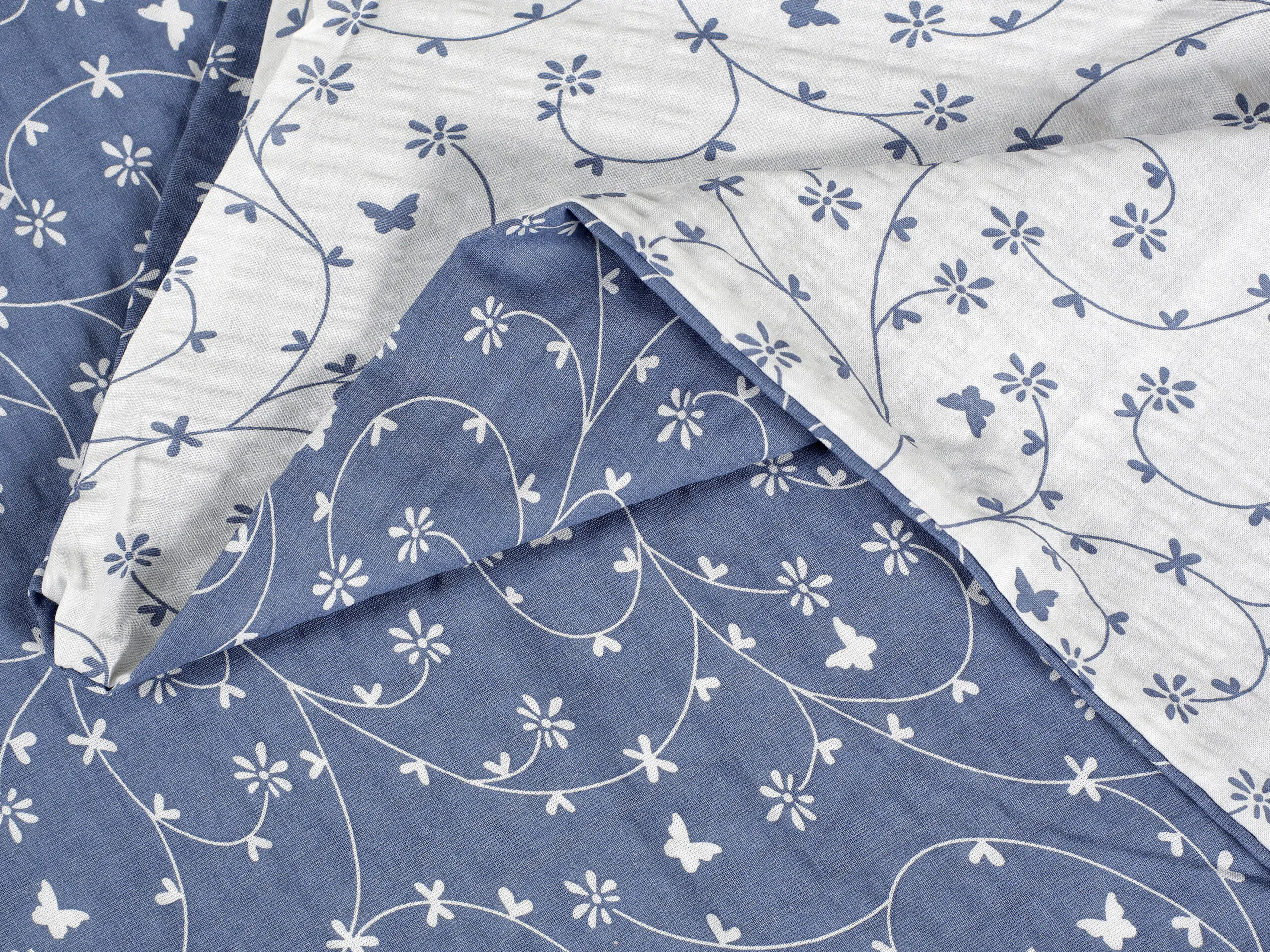 Krepové povlečení bílí motýlci na modré značky Škodák