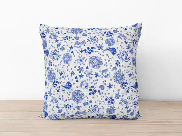 Povlak na polštář Loneta modré květy s ptáčky značky Škodák