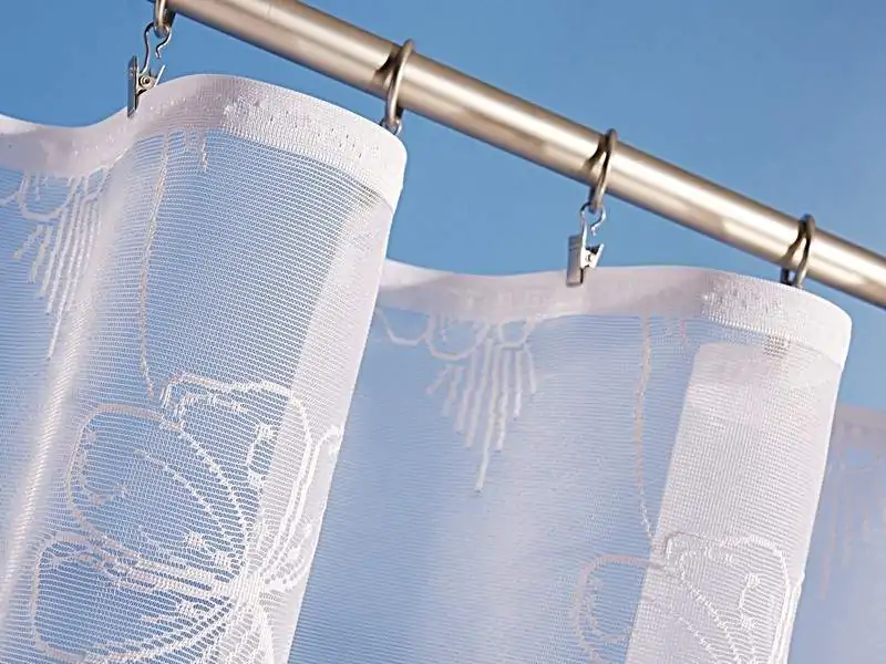 Žakárová záclona kvítí vzor 17501 značky Škodák.