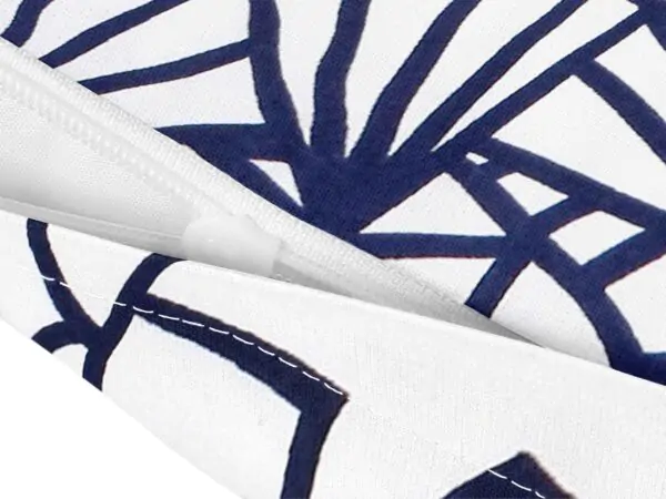 Bavlněný povlak na polštář tmavě modré mandaly na bílé značky Škodák