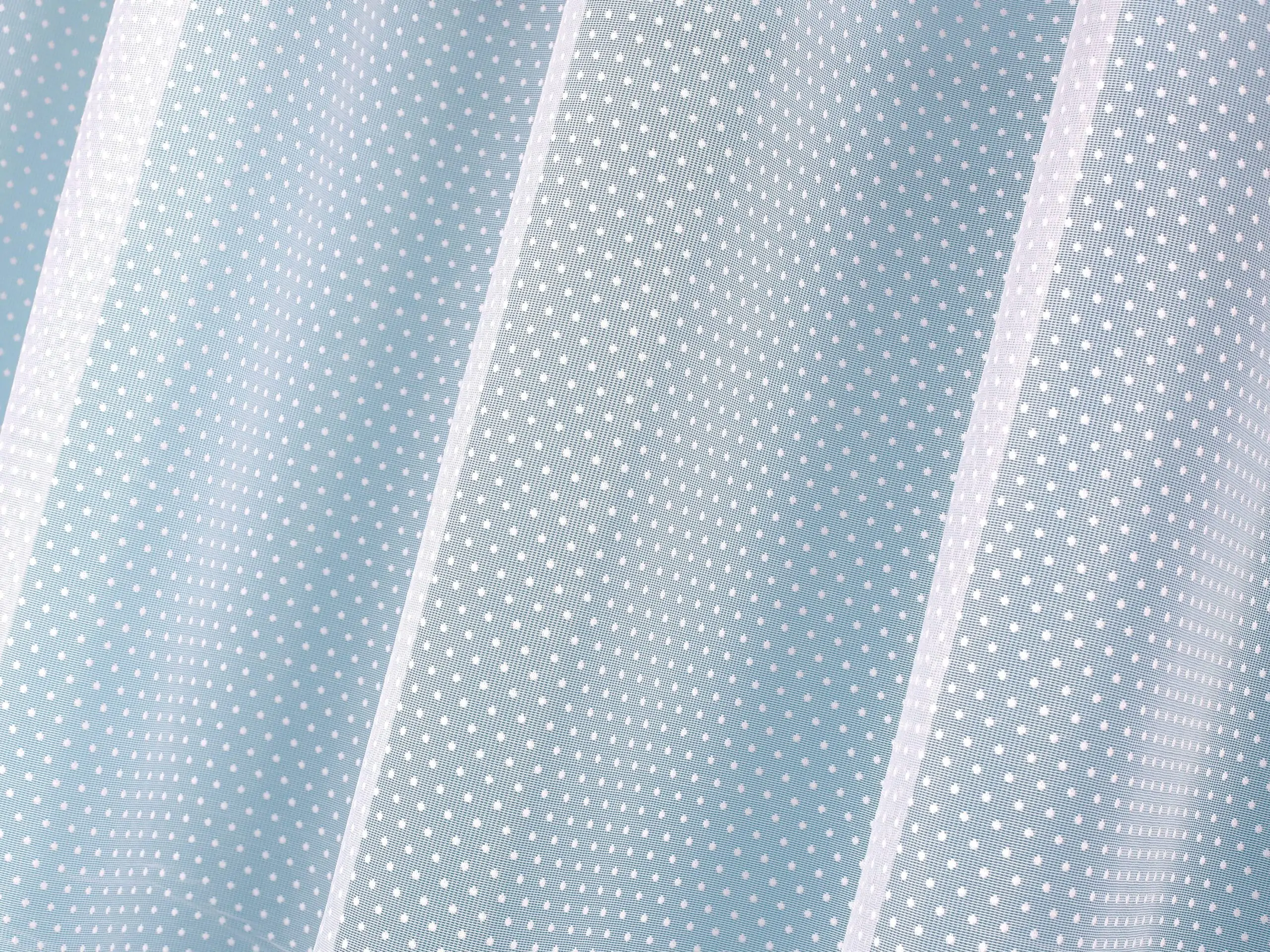 Žakárová záclona puntíky vzor 54050 značky Škodák.