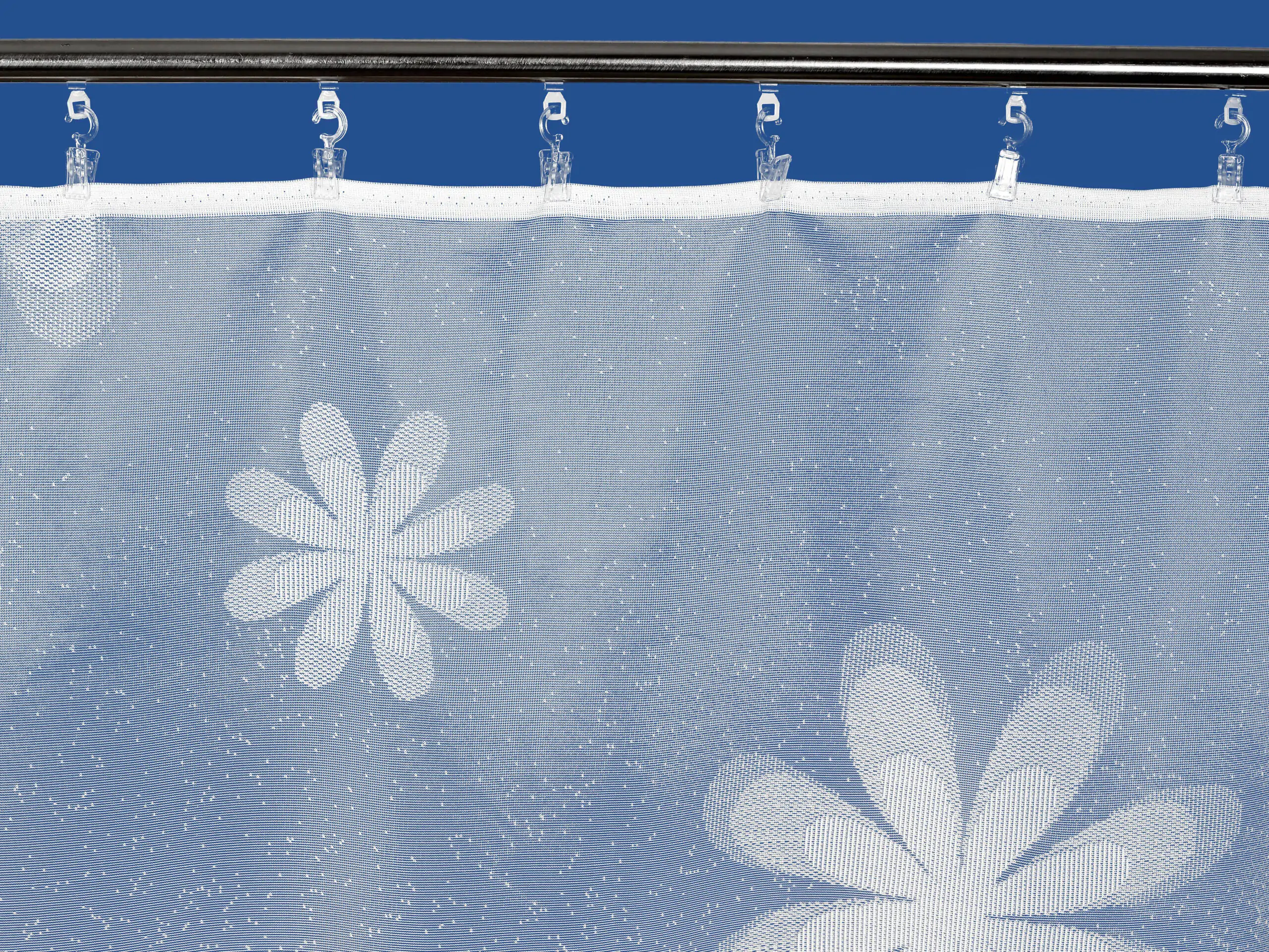 Žakárová záclona květy vzor 17502 značky Škodák.