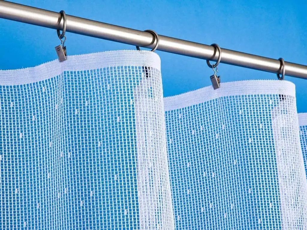 Žakárová záclona řetízek vzor 33318 značky Škodák.