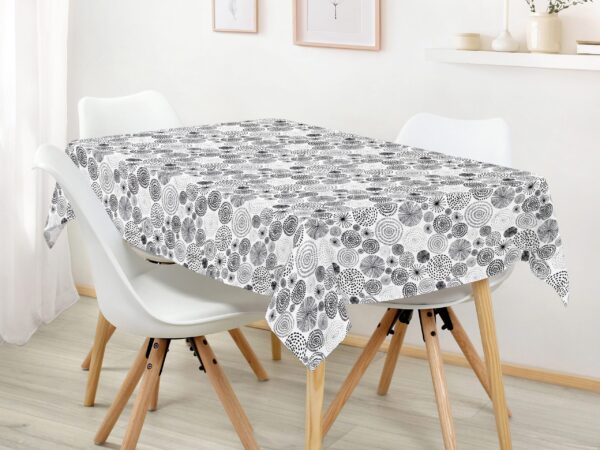 Bavlněný ubrus hranatý černé kruhy na bílé značky Škodák