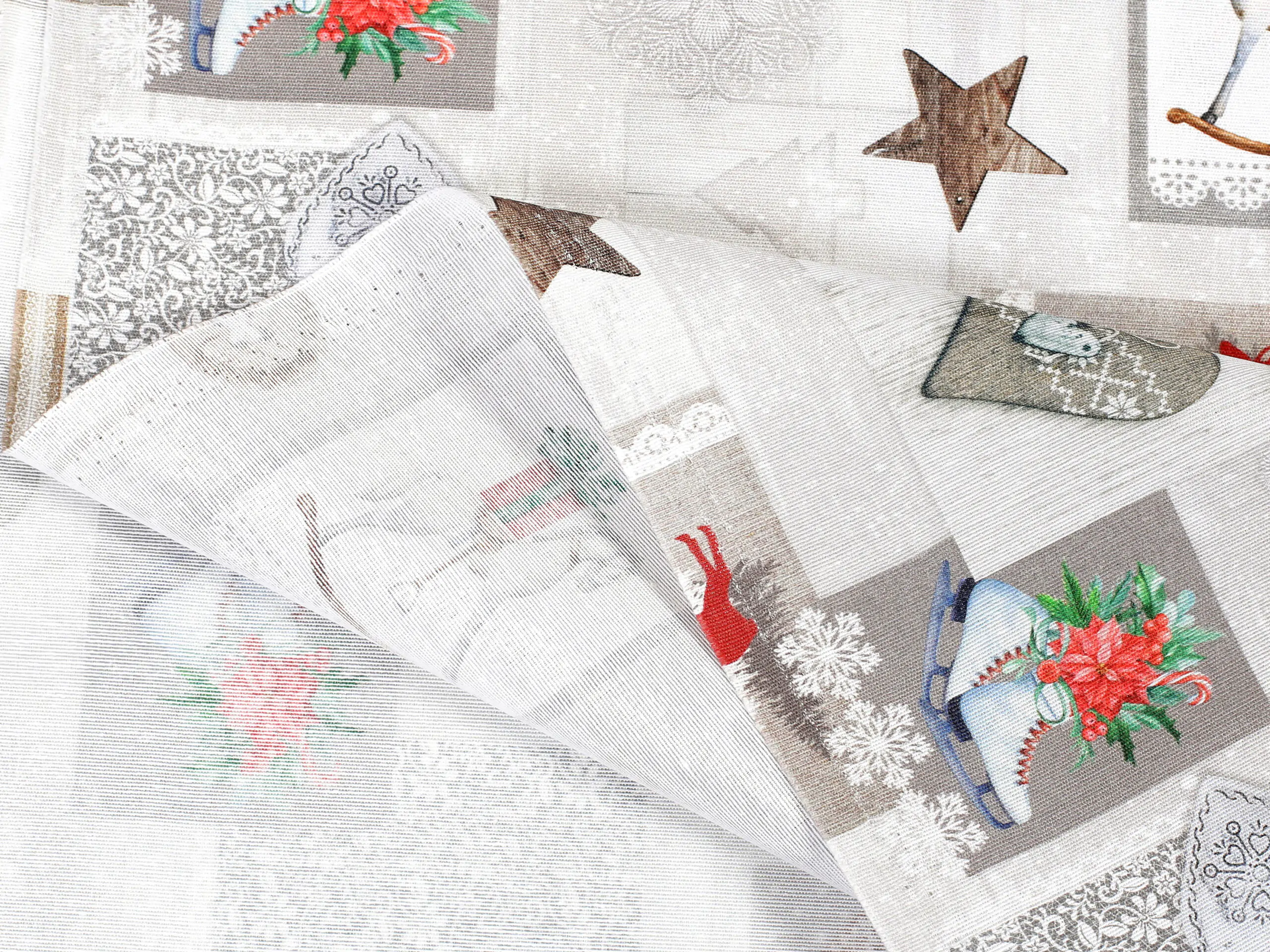 Vánoční látka LONETA houpací kůň metráž značky Škodák