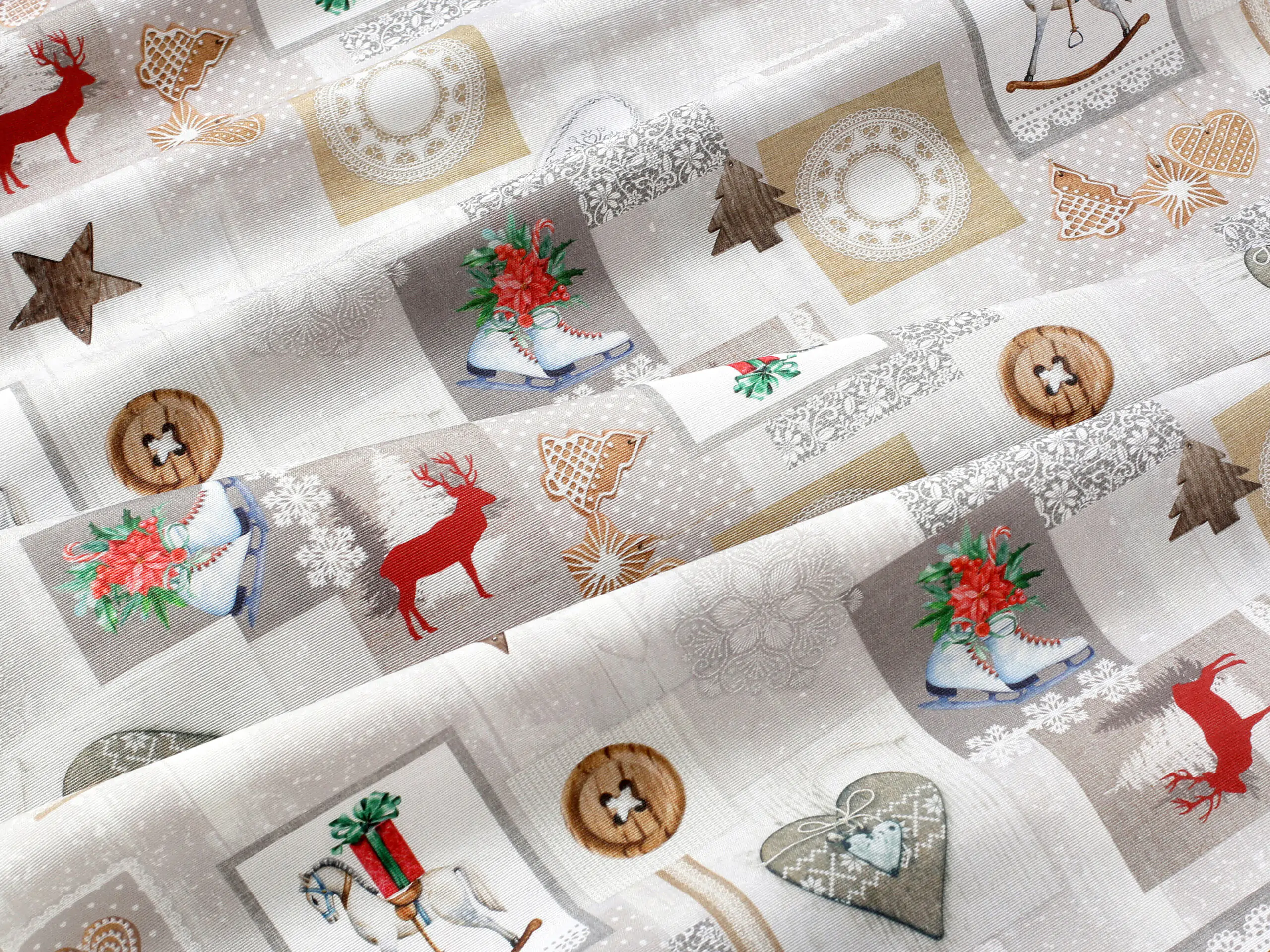 Vánoční látka LONETA houpací kůň metráž značky Škodák