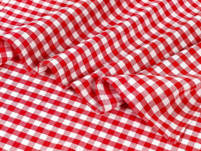 Bavlněná utěrka z kanafasu červeno-bílé káro malé značky Škodák