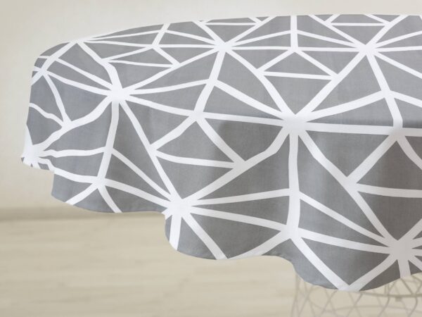 Kulatý bavlněný ubrus bílé geometrické tvary značky Škodák