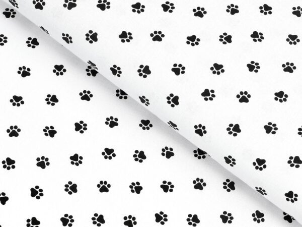 Bavlněná látka černé tlapky metráž značky Škodák.
