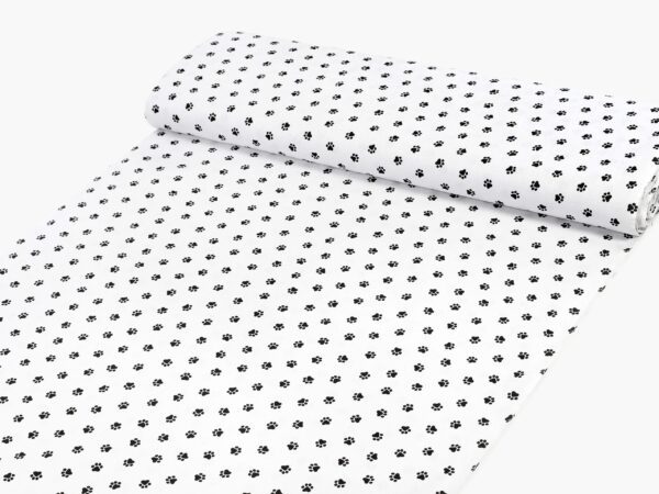 Bavlněná látka černé tlapky metráž značky Škodák.