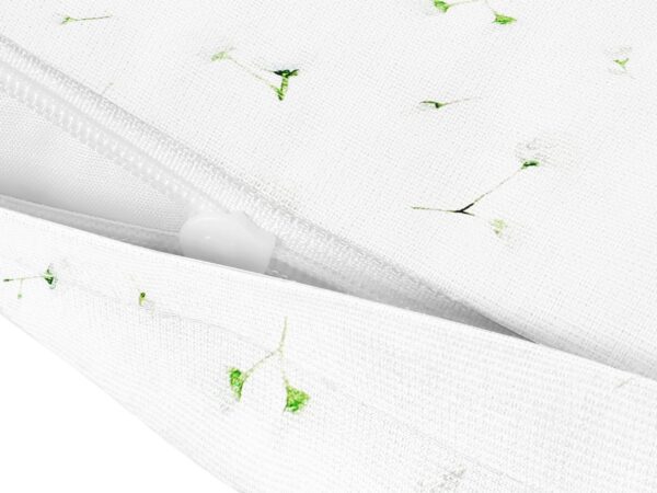 Povlak na polštář Loneta drobné kvítky na bílé značky Škodák