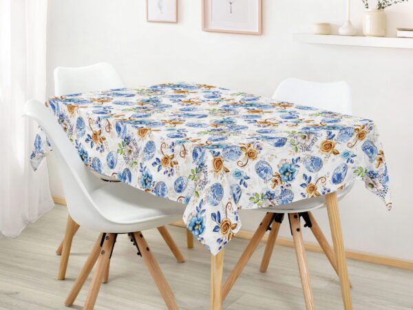 Hranatý ubrus Loneta modré kraslice značky Škodák