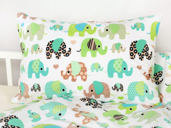 Dětské bavlněné povlečení zelení sloníci do postýlky značky Škodák