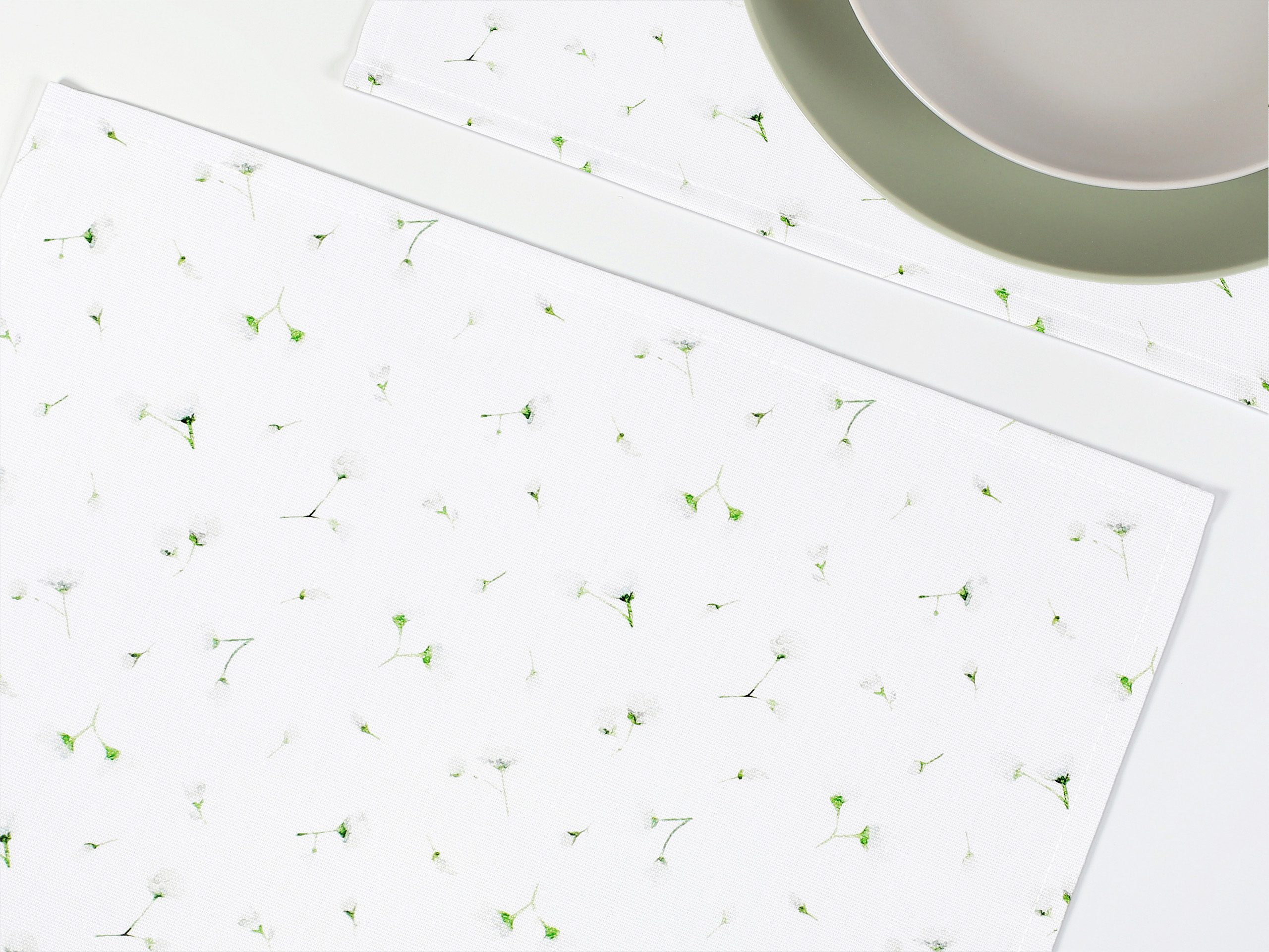 Prostírání Loneta drobné kvítky na bílé značky Škodák