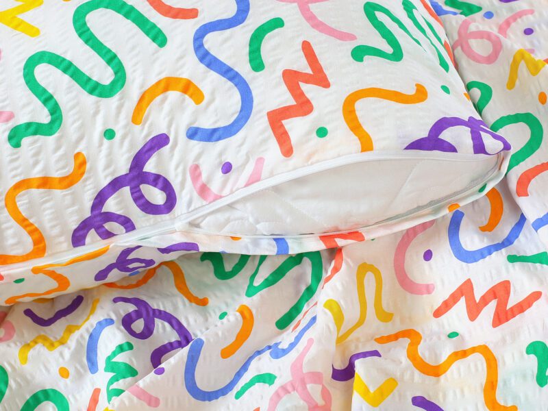 Dětské krepové povlečení barevné konfety značky Škodák