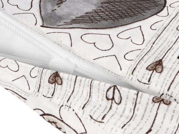 Krepový povlak na polštář hnědé srdce značky Škodák