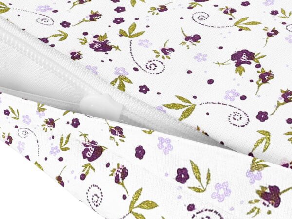 Bavlněný povlak na polštář fialové růžičky na bílé značky Škodák
