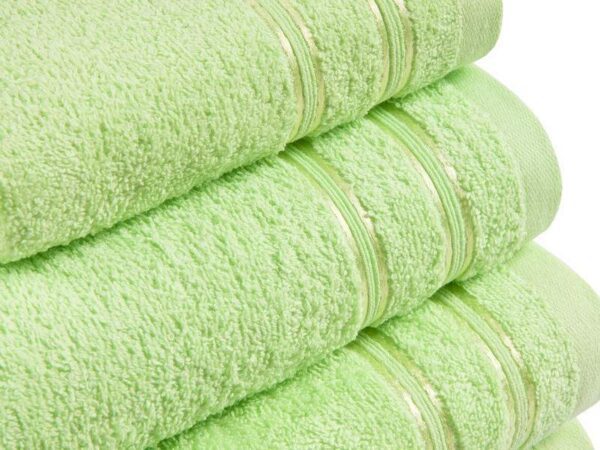 Dětské ručníky NINA světle zelené do školky značky Škodák