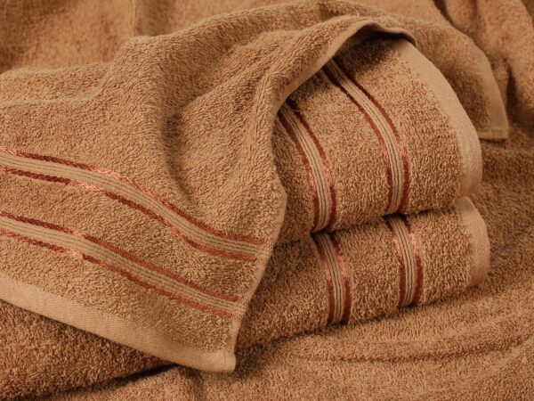 Dětské ručníky NINA hnědé do školky značky Škodák