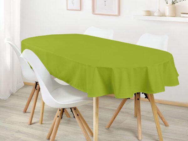 Oválný bavlněný ubrus pistáciový značky Škodák