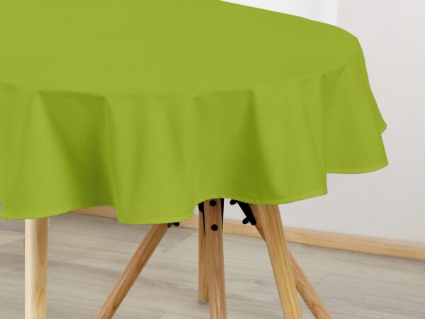 Oválný bavlněný ubrus pistáciový značky Škodák