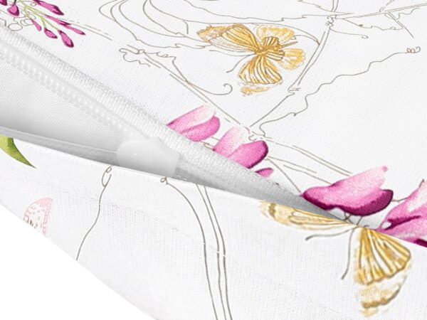 Bavlněný povlak na polštář květenství vistarie značky Škodák.