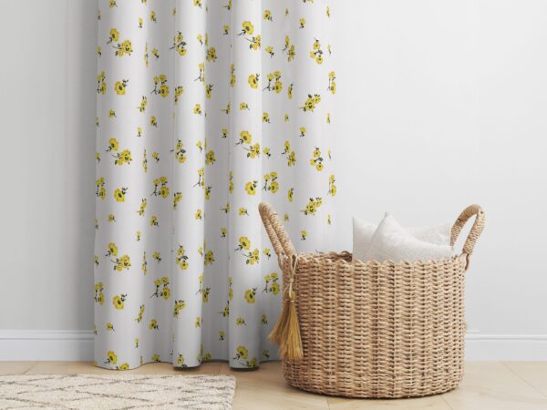 Bavlněný závěs žluté květy na bílé značky Škodák