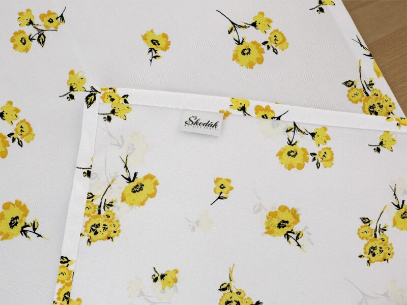 Bavlněný běhoun žluté květy na bílé značky Škodák