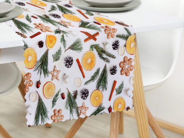 Teflonový běhoun perníky a pomeranč značky Škodák