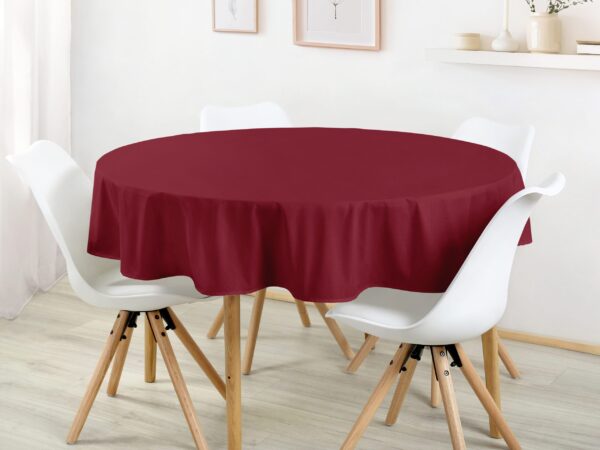 Bavlněný kulatý ubrus vínový značky Škodák.