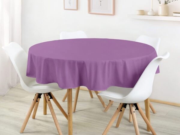 Bavlněný kulatý ubrus světle fialový značky Škodák.
