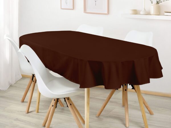 oválný bavlněný ubrus tmavě hnědý značky Škodák