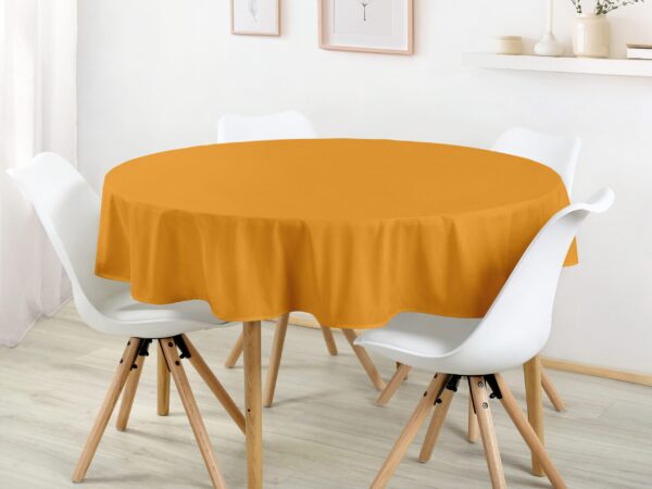 Bavlněný kulatý ubrus mangový značky Škodák.