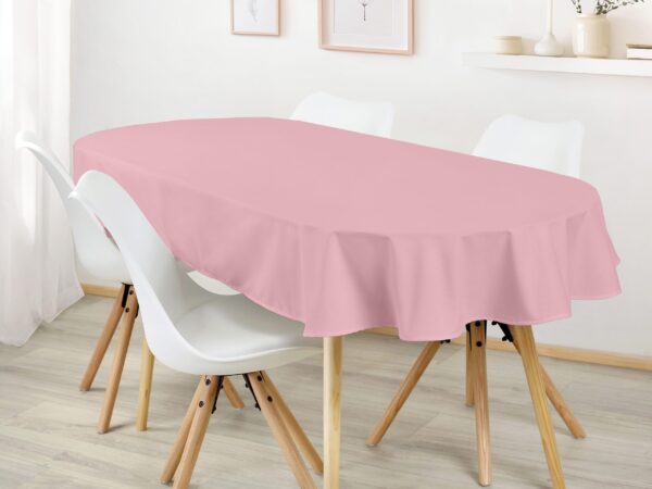 Bavlněný oválný ubrus starorůžový značky Škodák.