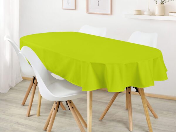 Oválný ubrus Loneta světle zelený značky Škodák