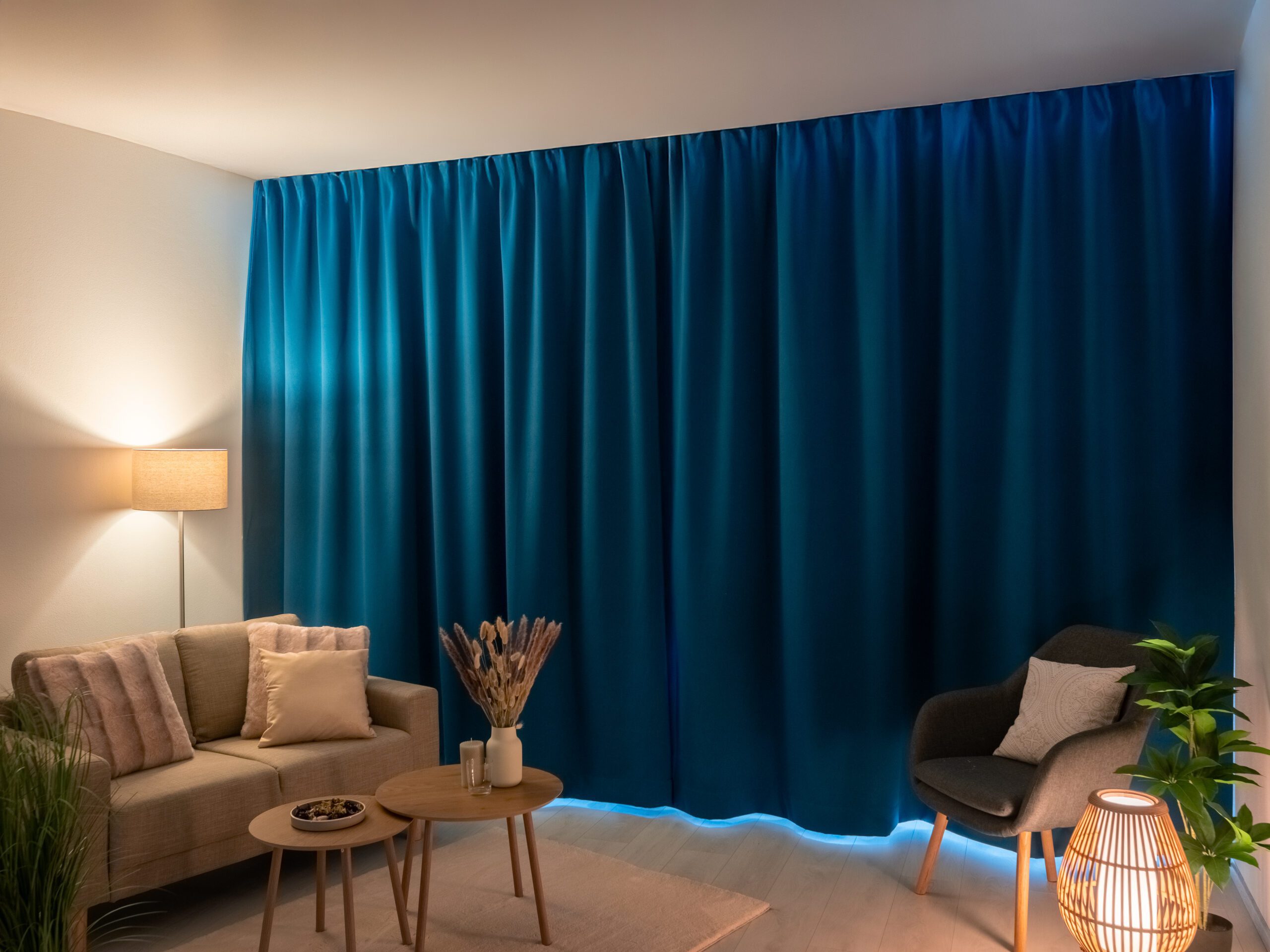 Zatemňovací závěs Blackout petrolejový značky Škodák.