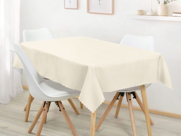 Hranatý teflonový ubrus smetanový značky Škodák