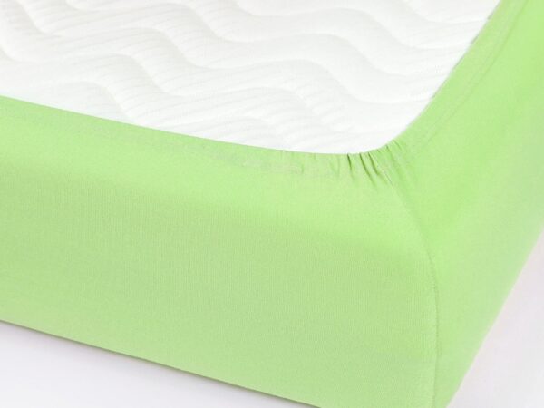 Jersey prostěradlo s napínací gumou světle zelené značky Škodák