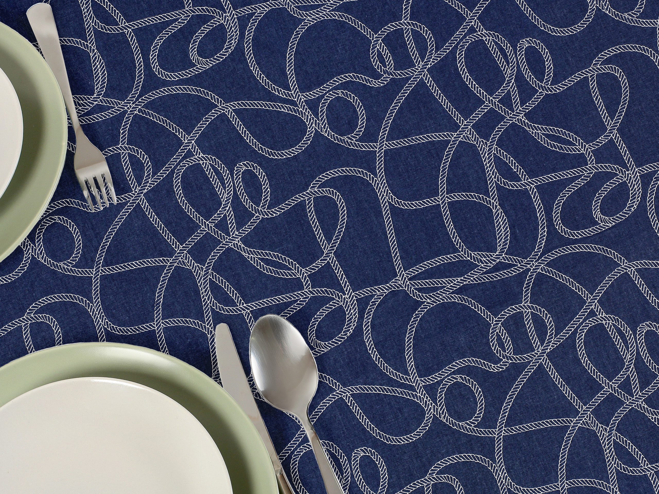 Hranatý bavlněný ubrus provazy na modré značky Škodák