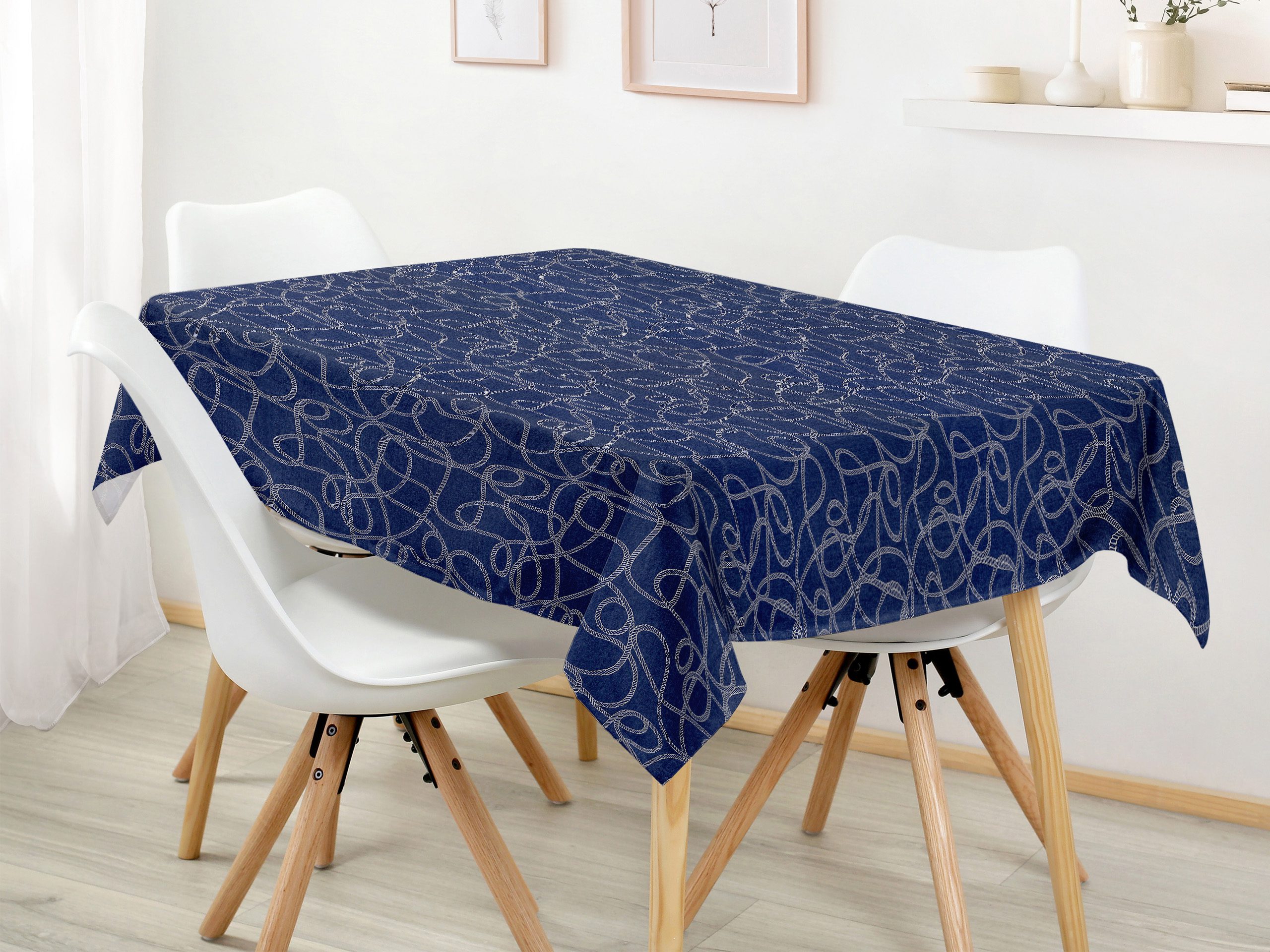 Hranatý bavlněný ubrus provazy na modré značky Škodák