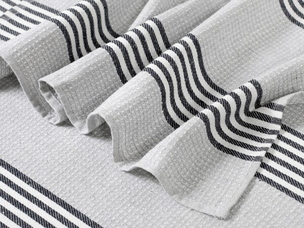 Polovaflová utěrka pestře tkaná černý proužek na šedé značky Škodák