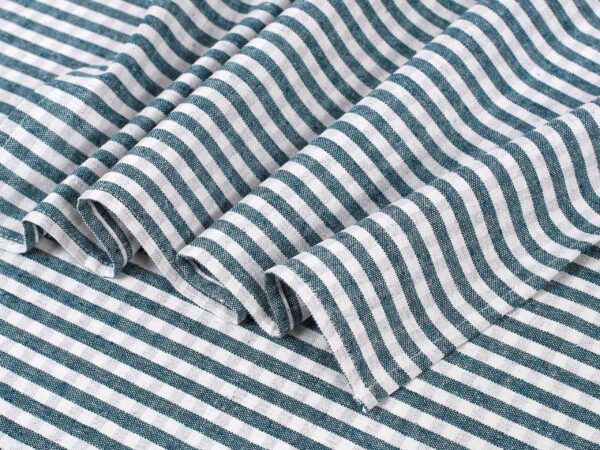 Keprová utěrka pestře tkaná modrý proužek značky Škodák