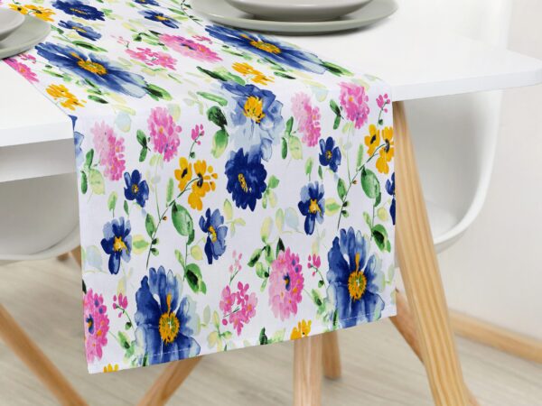 Bavlněný běhoun modrý květ akvarel značky Škodák